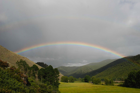 Rainbow over Quartz River Valley_0420