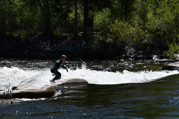 River Surfing_3149