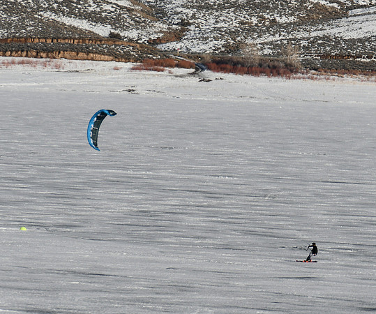 Ice Paraskiing _8347