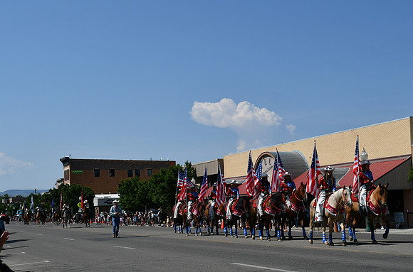 Parade 2_7061